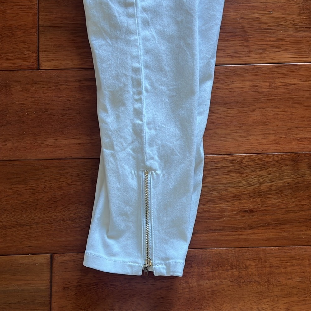 White House Black Market Skinny Crop White Jeans Size 6 - Picture 7 of 7
